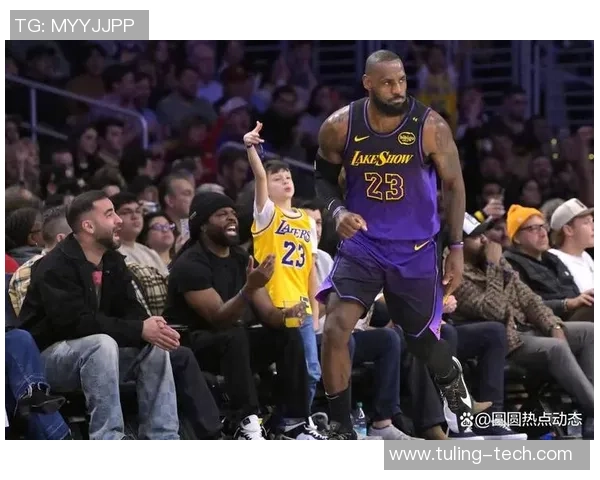 湖人对阵开拓者第三场比赛精彩回放全程观看链接分享